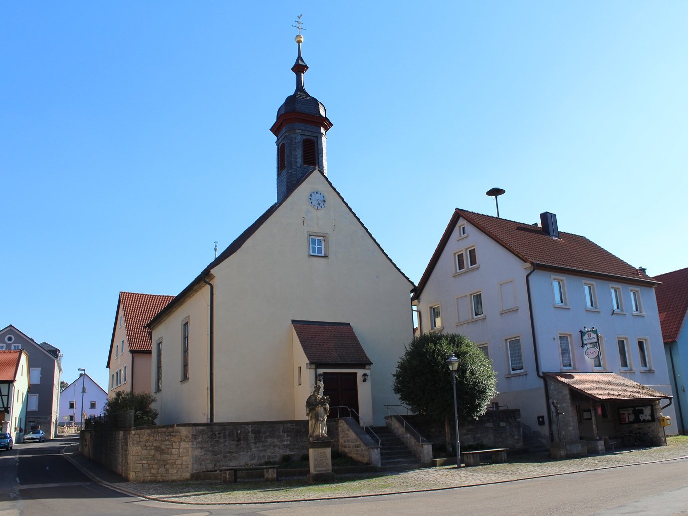 Dorfplatz Sächsenheim